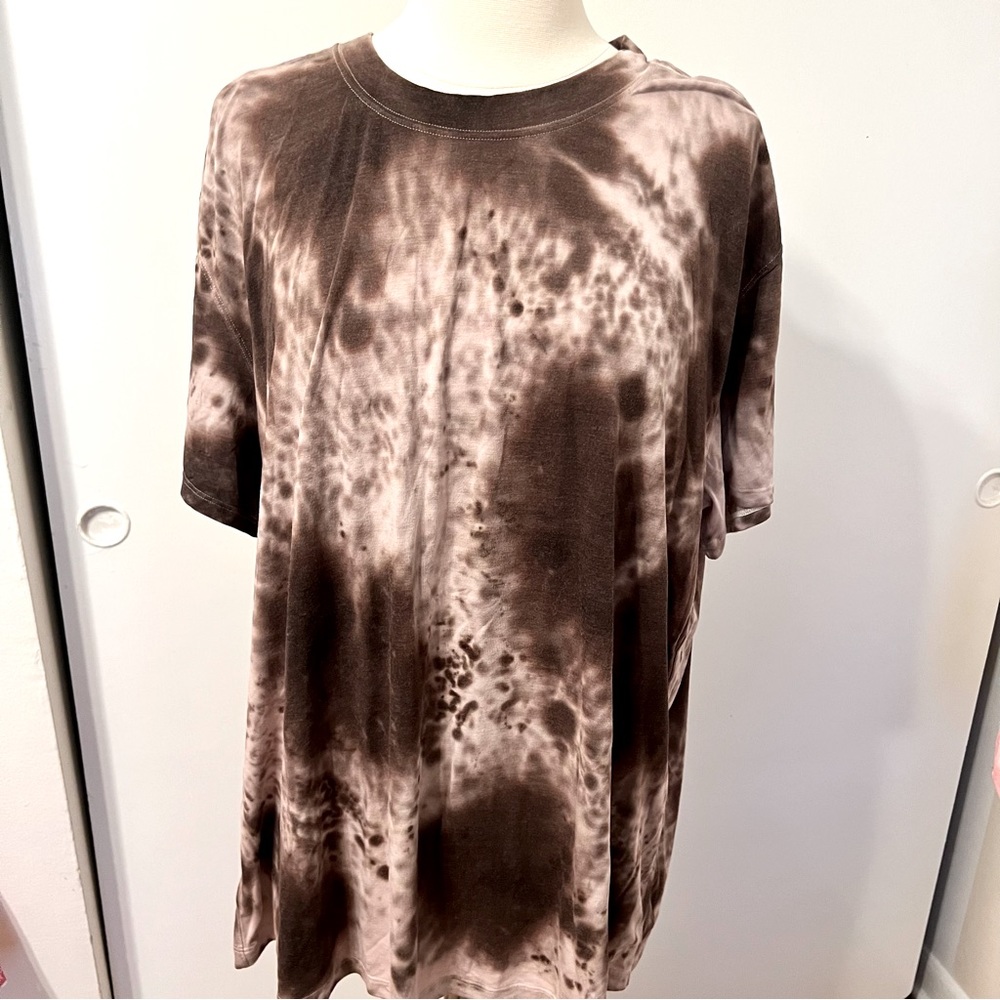 Lululemon Tie Dye All Yours T Shirt Size 10 EUC Womens